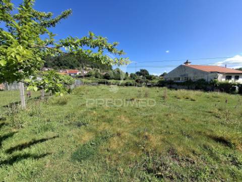 Terreno p/construção em codeceda, vila verde