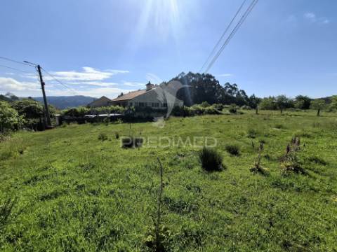 Terreno p/construção em codeceda, vila verde