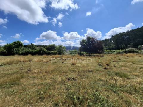Terreno p/construção em codeceda, vila verde