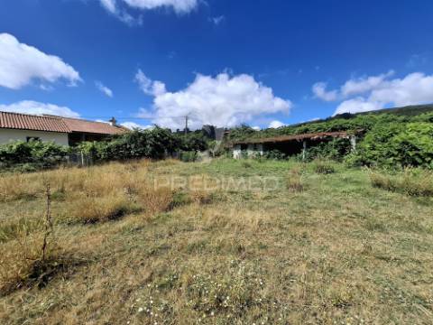 Terreno p/construção em codeceda, vila verde
