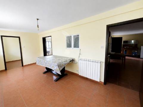 Moradia t5+1 em codeceda, vila verde (braga)