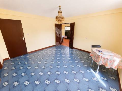 Moradia t5+1 em codeceda, vila verde (braga)
