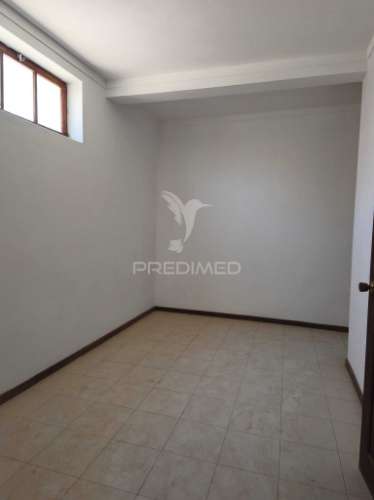 Moradia t7 com 2 apartamentos t0 a 50 metros da praia | santa maria, ilha do sal