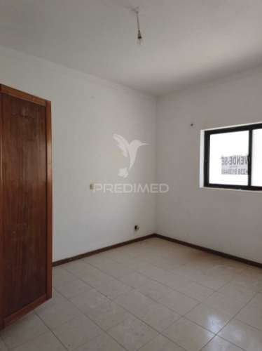Moradia t7 com 2 apartamentos t0 a 50 metros da praia | santa maria, ilha do sal