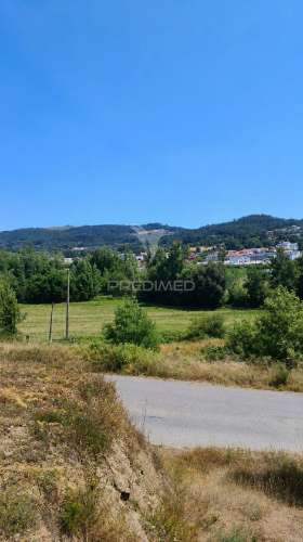 Terreno com 366 m² | excelente exposição solar | vistas panorâmicas