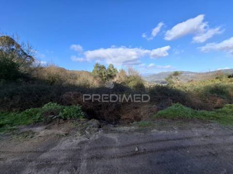 Terreno com 7900 m² em codeceda, vila verde (braga)
