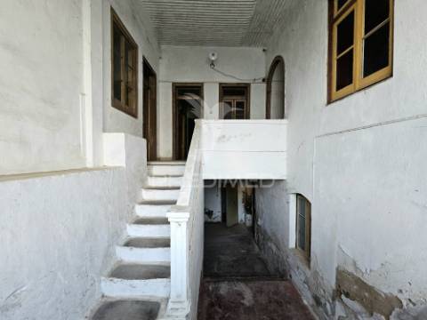 Edifício para reabilitação com projeto desenvolvido no centro de castro verde