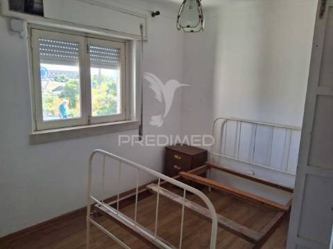 Apartamento t2 em abrantes.