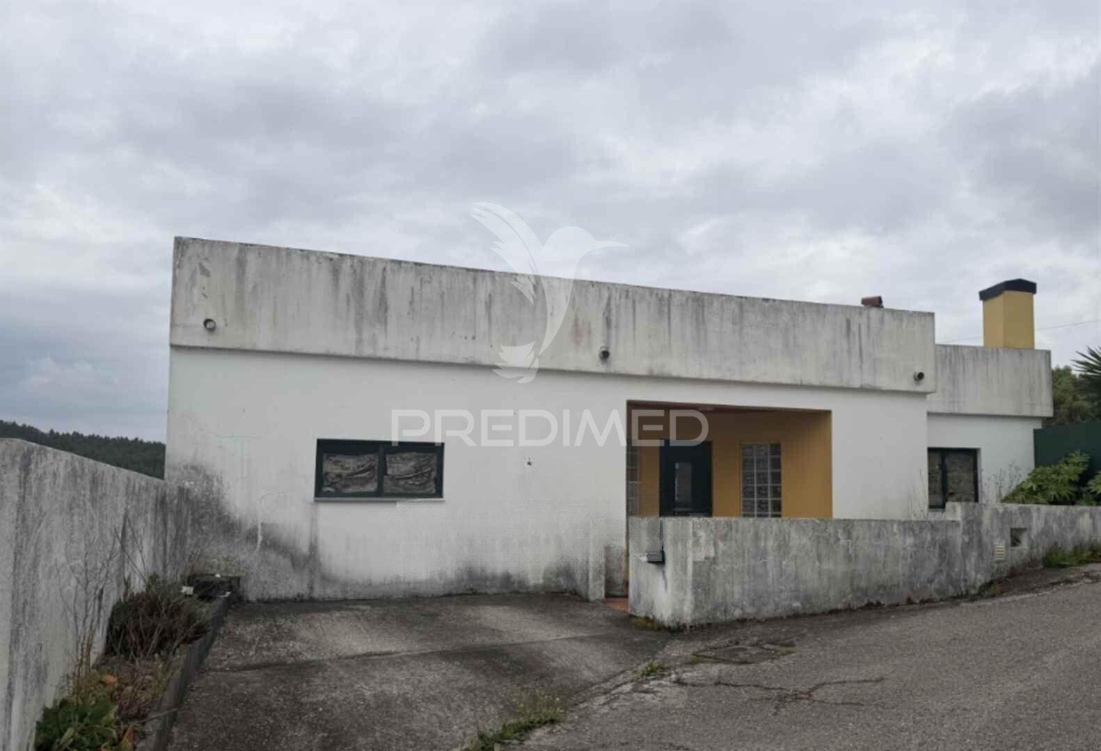 Moradia isolada , 4 quartos, 392 m2 em monsarros anadia