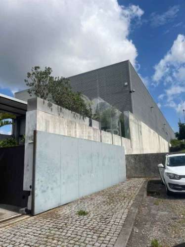 Armazém, 2.801 m2 em são joão da madeira