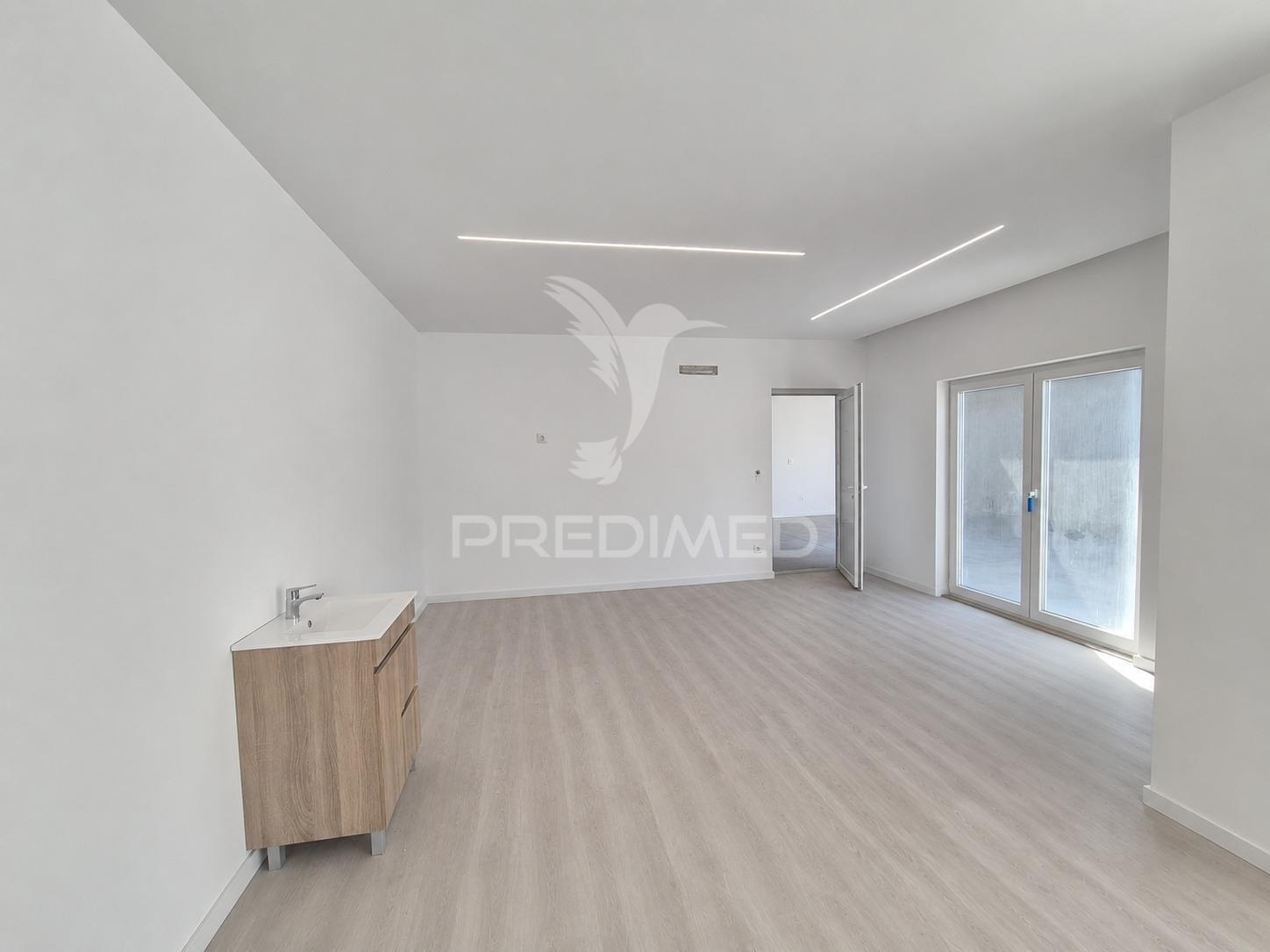Moradia isolada t4 como nova | santo andré de vagos