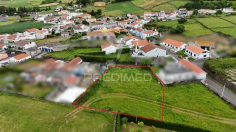 Terreno urbano para construção com projeto de moradia t3 aprovado