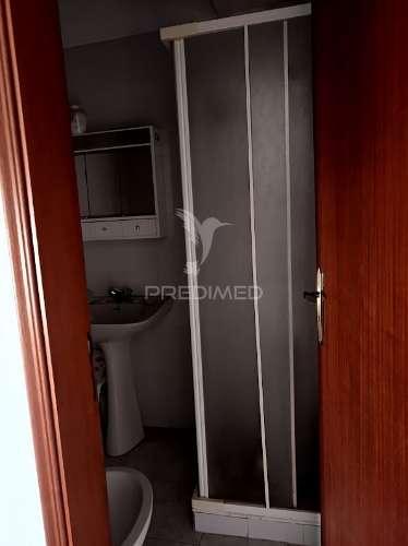 Apartamento t1 com terraço no centro de campo maior