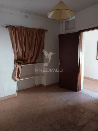 Apartamento t1 com terraço no centro de campo maior