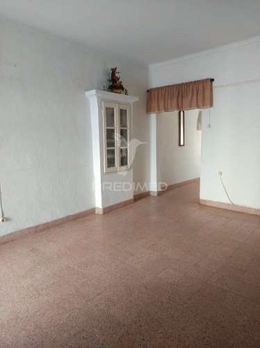 Apartamento t1 com terraço no centro de campo maior