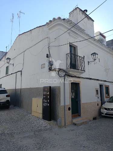 Apartamento t1 com terraço no centro de campo maior
