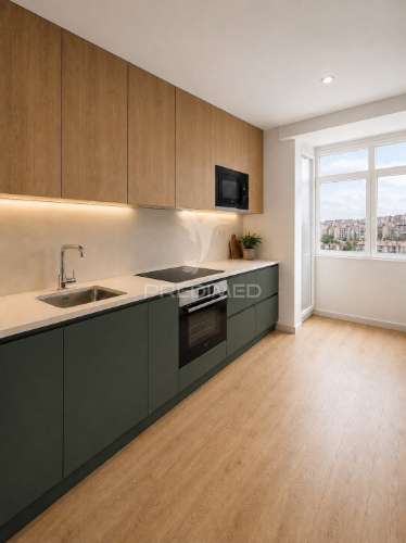 Apartamento t2 renovado com varanda - queluz