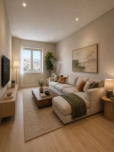Apartamento t2 renovado com varanda - queluz