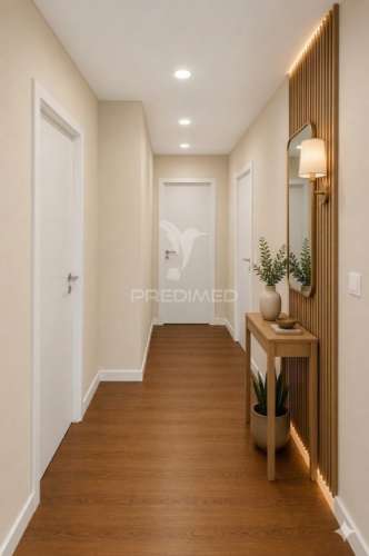 Apartamento t3 renovado com varanda - queluz