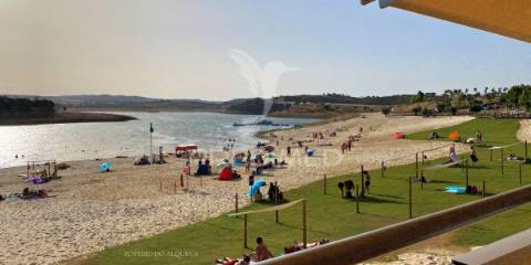 Quintinha com 2 habitações  e piscina— alqueva