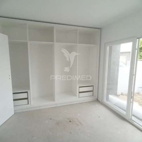 Moradia t3 geminada com piscina fernão ferro