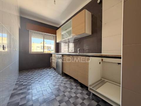 Arrenda-se apartamento t3 no centro de setúbal