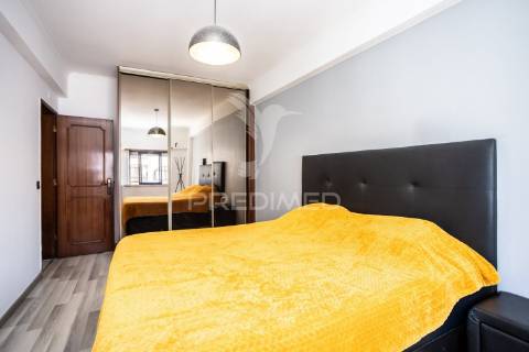 Apartamento t2 totalmente remodelado em 2025 | conforto, elegância e excelente localização