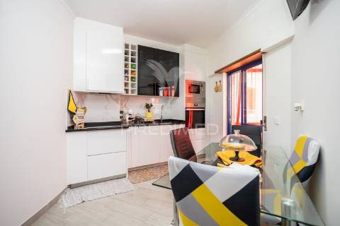 Apartamento t2 totalmente remodelado em 2025 | conforto, elegância e excelente localização