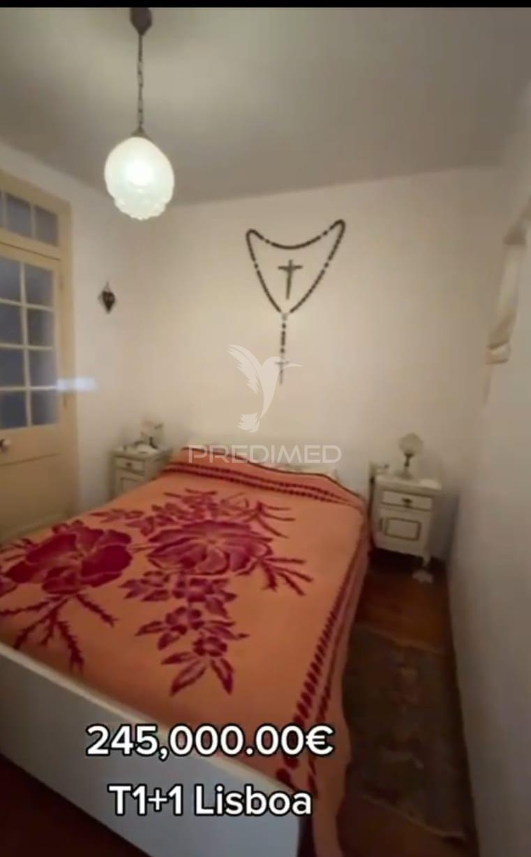 Apartamento t1 + 1  em lisboa