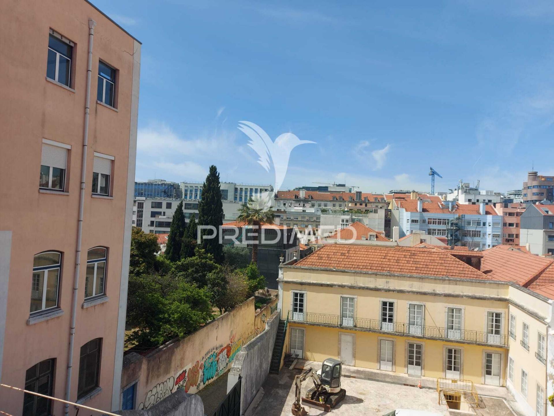 T2 + 2 no centro de lisboa