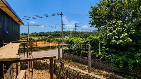 Excelente moradia t3 com 3 suites | terreno de 1.670 m² | gondiães – vila verde