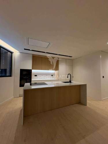 Vende-se t2 gondomar