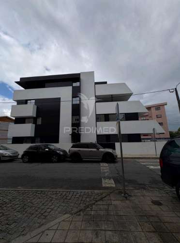 Vende-se t2 gondomar