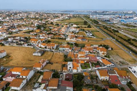 Moradia t3 moderna na gafanha da nazaré | perto do jardim oudinot