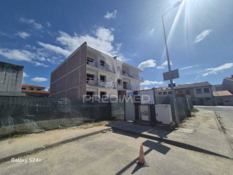 Apartamento t1 novo – frossos (braga)