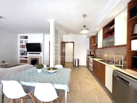 Apartamento t2 | com piscina | entroncamento