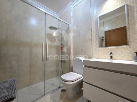 Apartamento t2 | com piscina | entroncamento