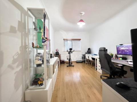 Apartamento t2 | com piscina | entroncamento