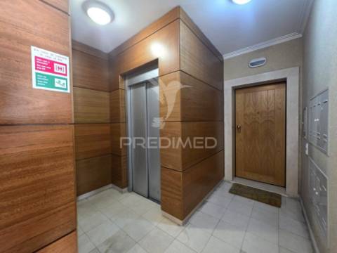 Apartamento t2 | com piscina | entroncamento