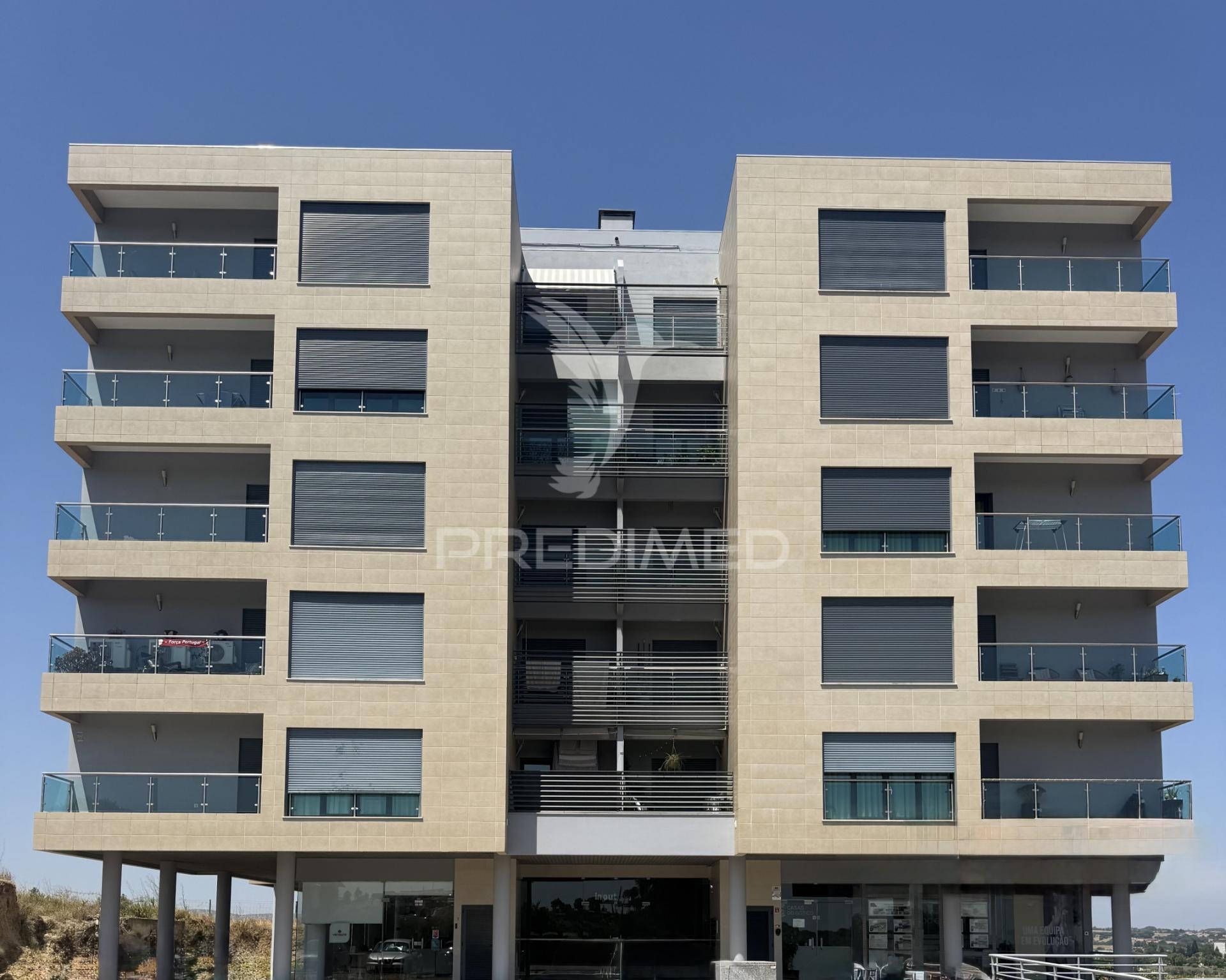Apartamento t3 com garagem e elevador | torres novas