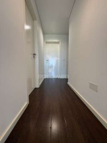 Apartamento t3 com garagem e elevador | torres novas