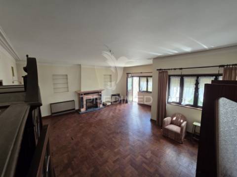 Espaço, luminosidade e uma localização privilegiada no coração de beja.