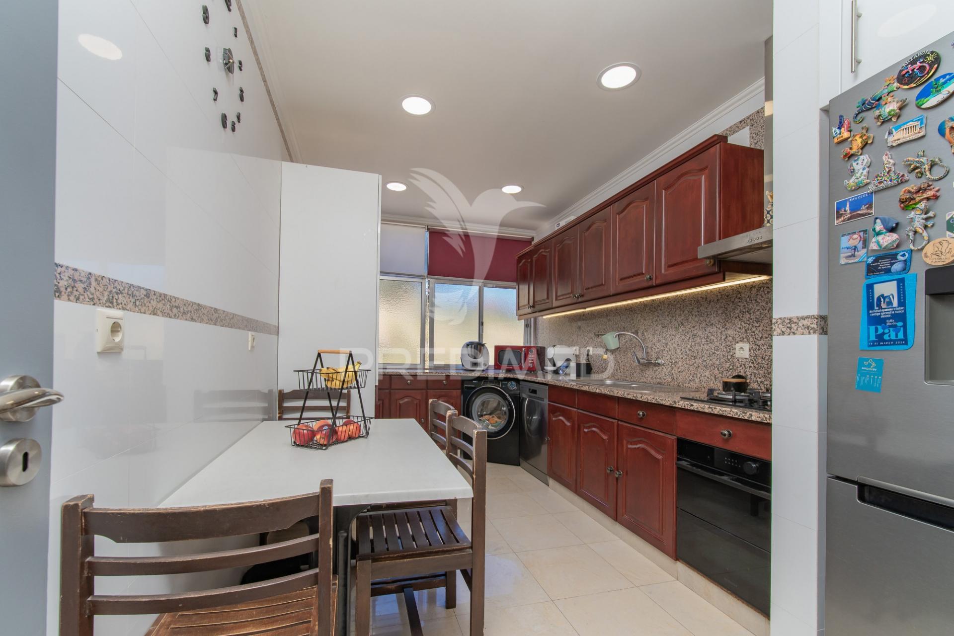 Apartamento t2 no forte da casa
