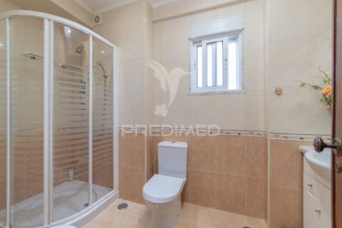 Apartamento t3 no forte da casa