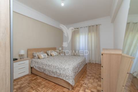 Apartamento t3 no forte da casa