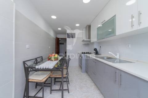 Apartamento t3 no forte da casa