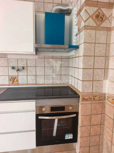 Apartamento t2 com excelente localização – mercês
