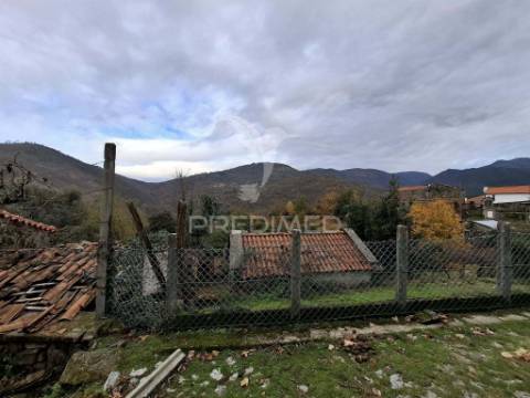 Moradia em p/restauro no parque nacional - peneda-gerês