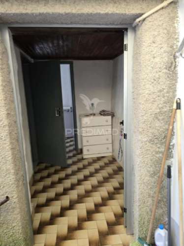 Moradia t3  bruscos vila seca condeixa-a-nova