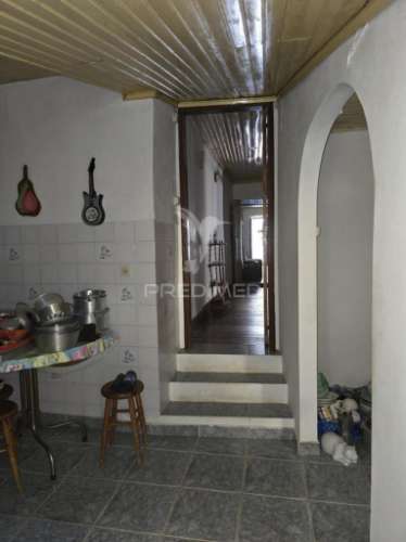 Moradia t3  bruscos vila seca condeixa-a-nova